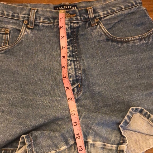 Halston Jeanswear denim shorts size 12 high waist - Picture 5 of 6